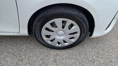 Toyota Yaris 1.5 Hybrid 5 porte Cool (7)