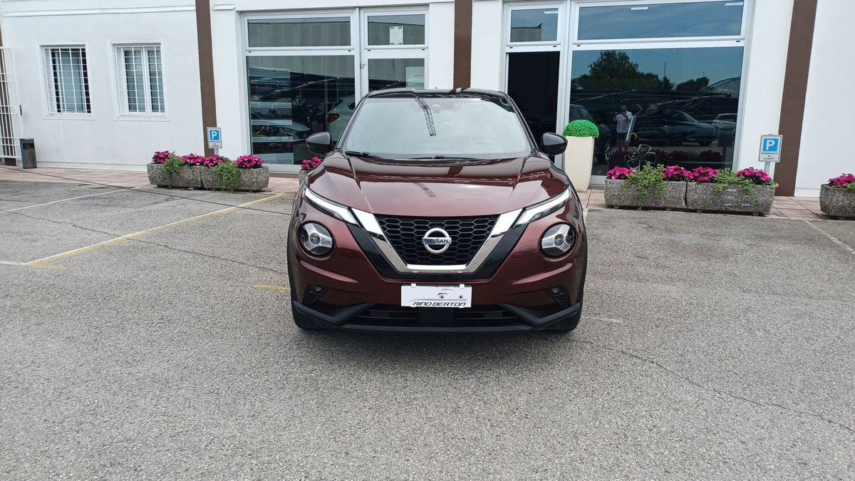 Nissan Juke 1.0 dig-t N-Connecta 114cv (2)