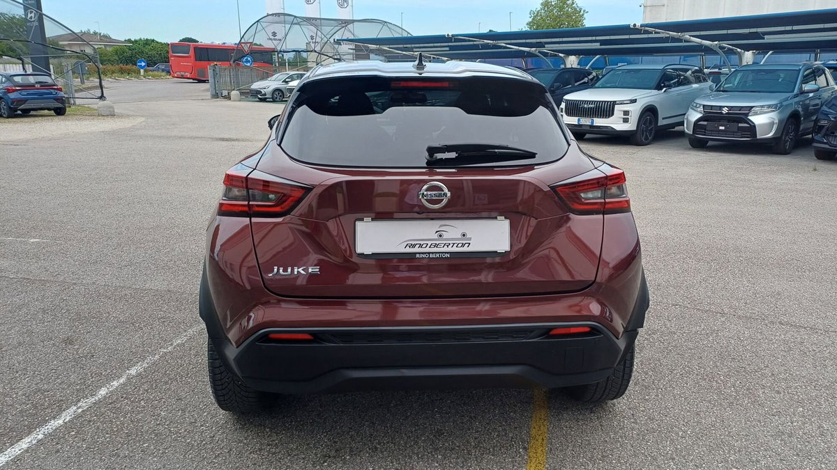 Nissan Juke 1.0 dig-t N-Connecta 114cv (4)