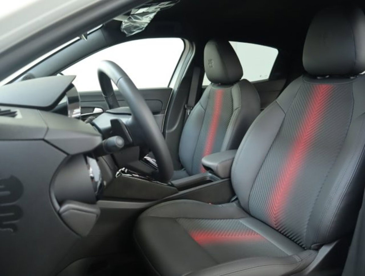 Alfa Romeo Junior elettrica Speciale 156cv (8)