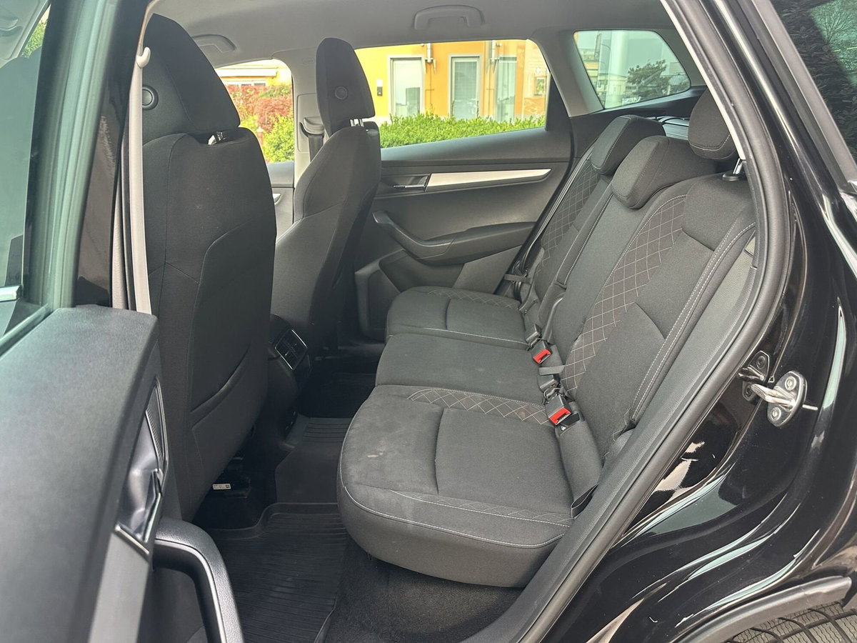 Skoda Karoq 2.0 TDI EVO SCR 115 CV DSG S-Tech (15)