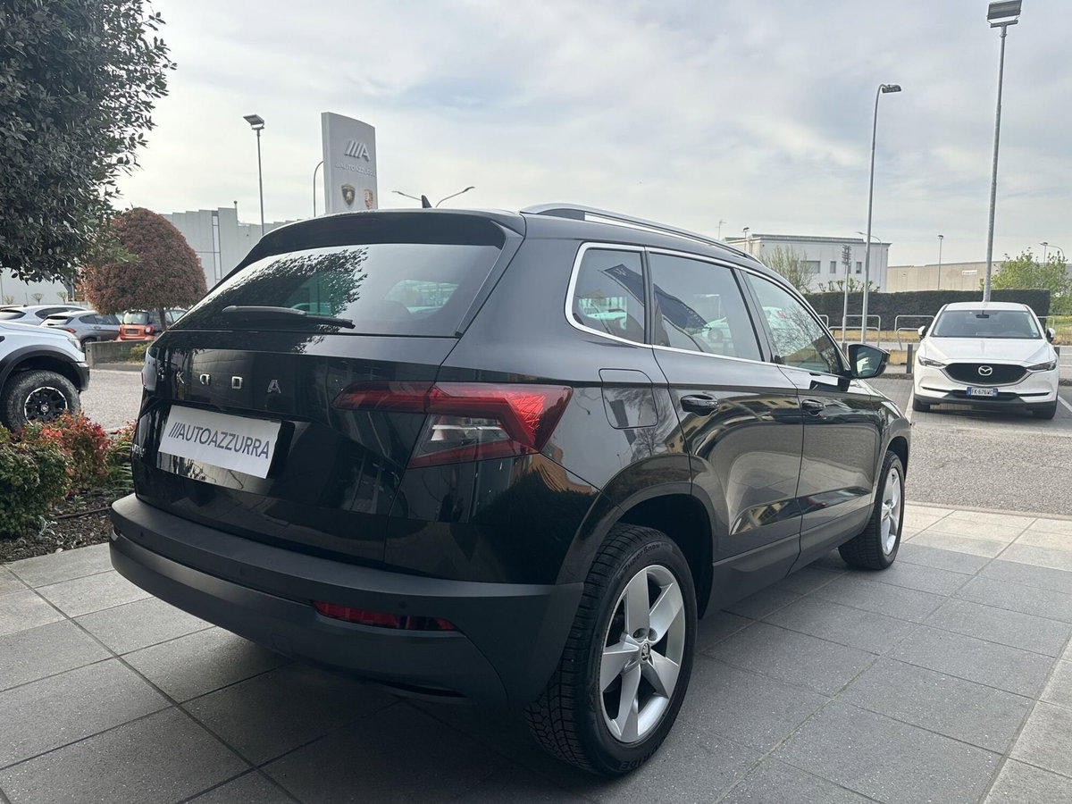 Skoda Karoq 2.0 TDI EVO SCR 115 CV DSG S-Tech (4)