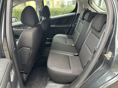 Peugeot 207 8V 75CV 5p. Energie (14)