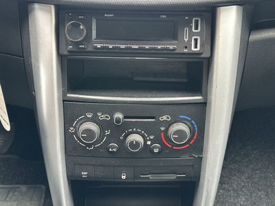 Peugeot 207 8V 75CV 5p. Energie (19)
