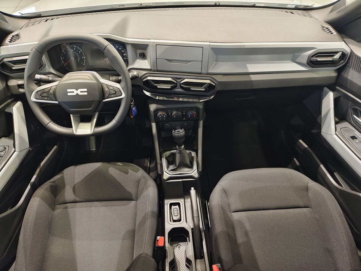 Dacia Duster 1.2 Eco-G Essential 120cv (4)