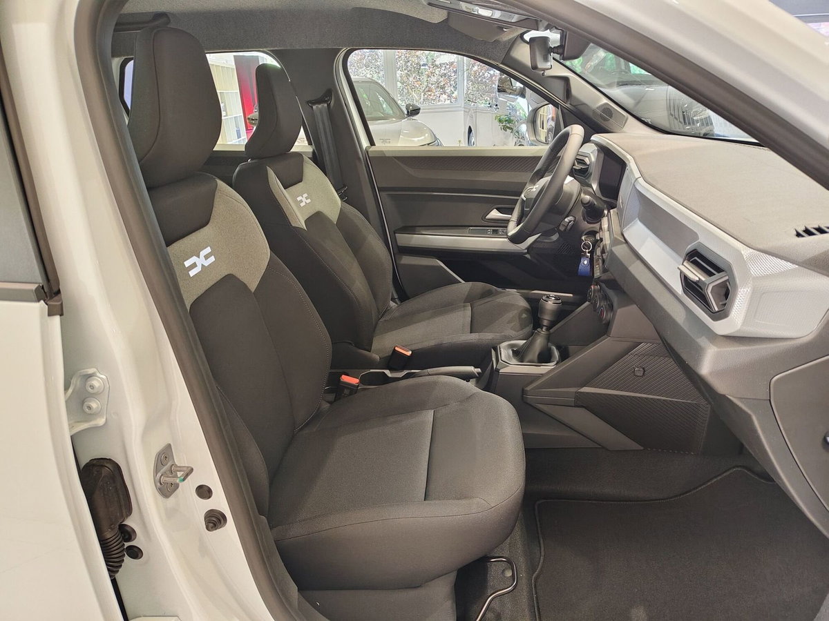 Dacia Duster 1.2 Eco-G Essential 120cv (5)