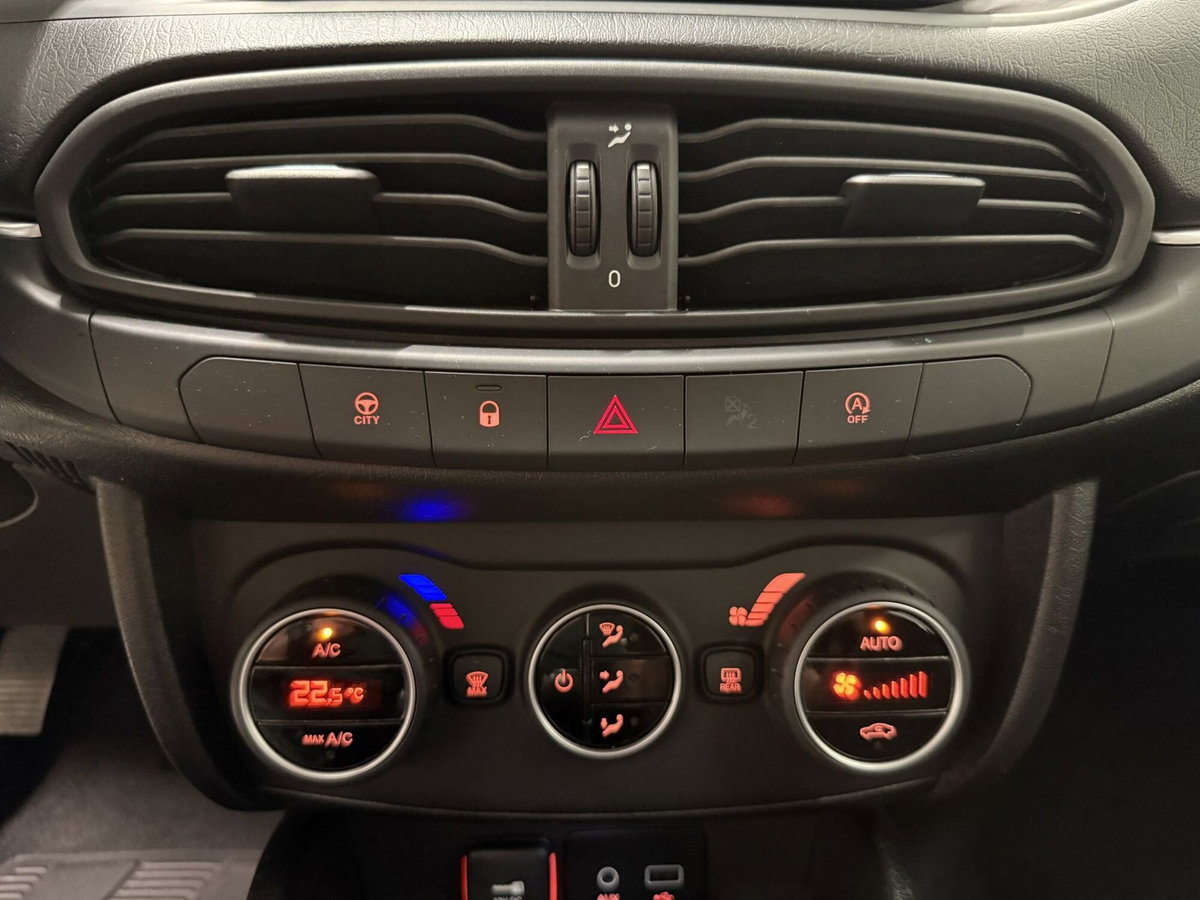 Fiat Tipo Station Wagon Tipo 1.4 T-Jet 120CV SW Lounge (11)