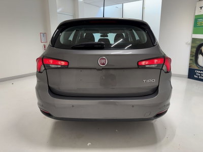 Fiat Tipo Station Wagon Tipo 1.4 T-Jet 120CV SW Lounge (14)