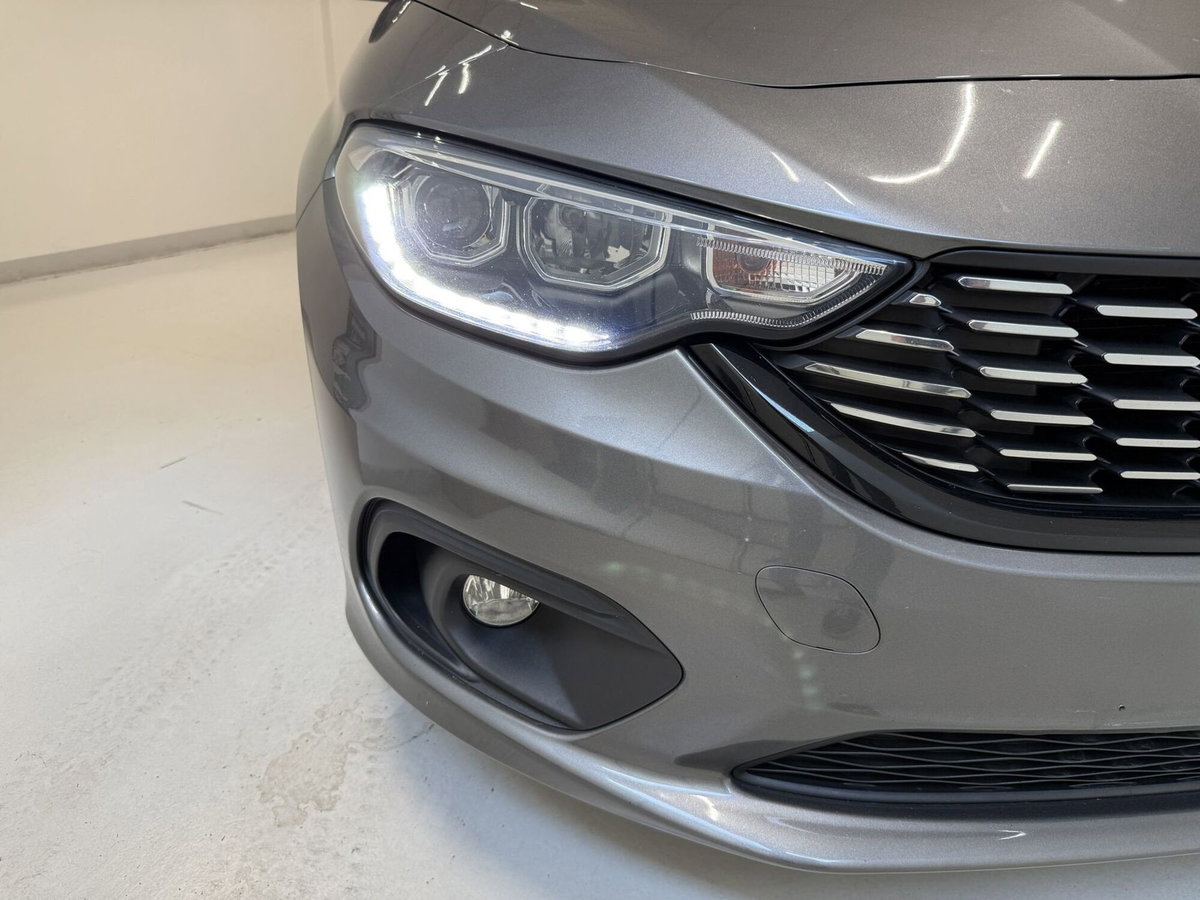 Fiat Tipo Station Wagon Tipo 1.4 T-Jet 120CV SW Lounge (15)
