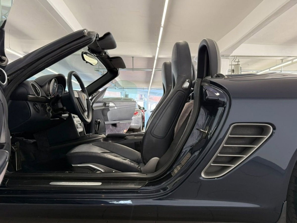 Porsche Boxster 2.7 24V (10)