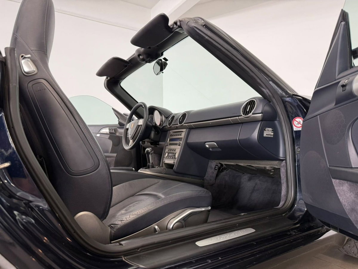 Porsche Boxster 2.7 24V (12)