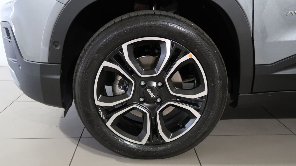 Jeep Avenger 1.2 turbo e-hybrid mhev Summit fwd 110cv edct6 (16)