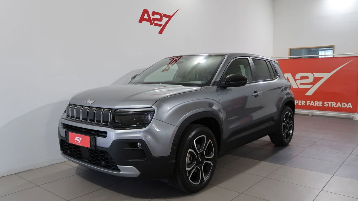 Jeep Avenger 1.2 turbo e-hybrid mhev Summit fwd 110cv edct6 (17)
