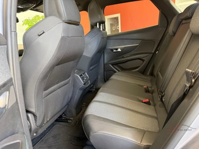 Peugeot 3008 BlueHDi 130 S&S EAT8 Allure Pack (8)
