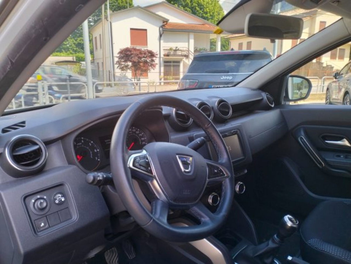 Dacia Duster 1.6 SCe GPL 4x2 Prestige (8)