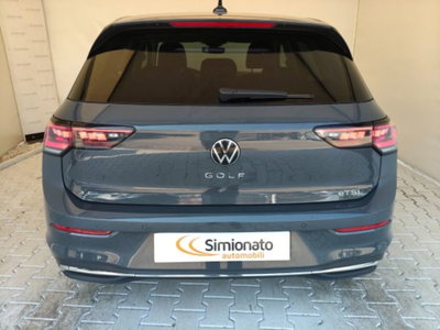 Volkswagen Golf Variant 1.5 eTSI 150 CV EVO ACT DSG R-Line (5)