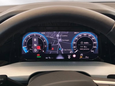 Volkswagen Golf Variant 1.5 eTSI 150 CV EVO ACT DSG R-Line (14)