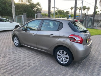 Peugeot 208 HDi 68 CV 5 porte Active (17)