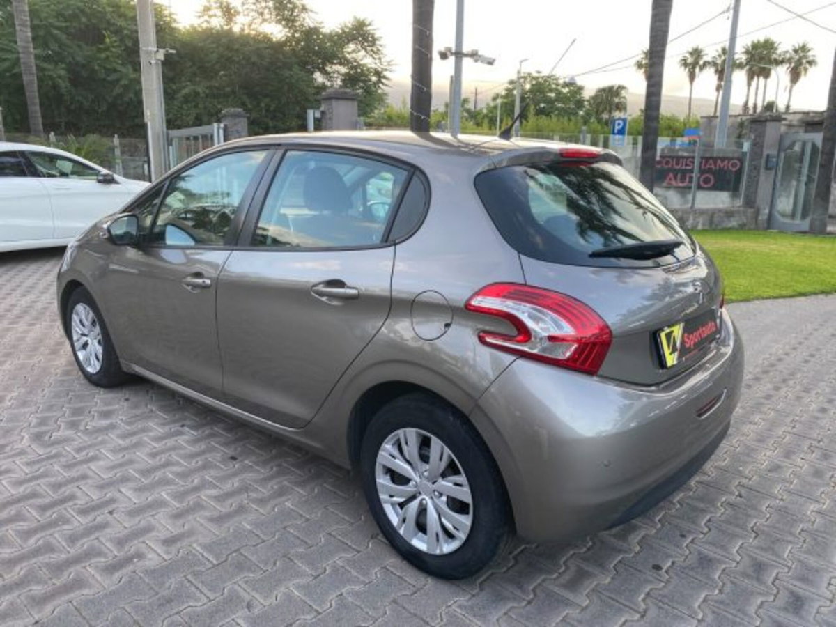 Peugeot 208 HDi 68 CV 5 porte Active (4)