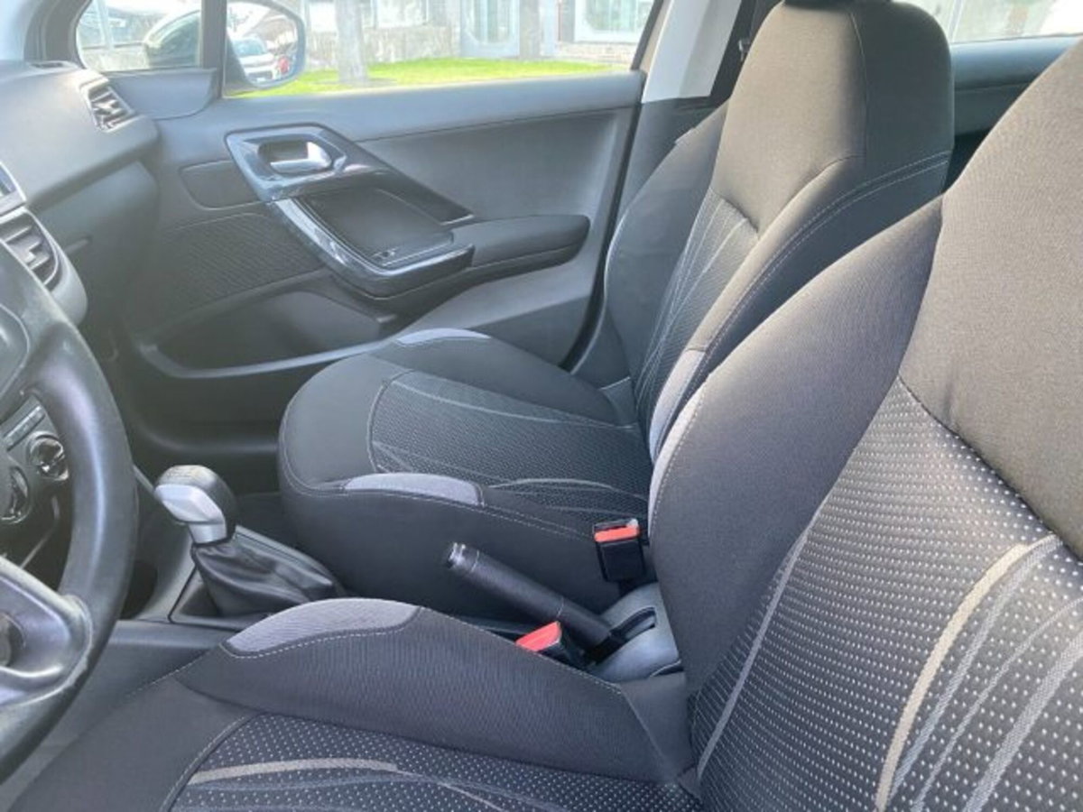 Peugeot 208 HDi 68 CV 5 porte Active (6)