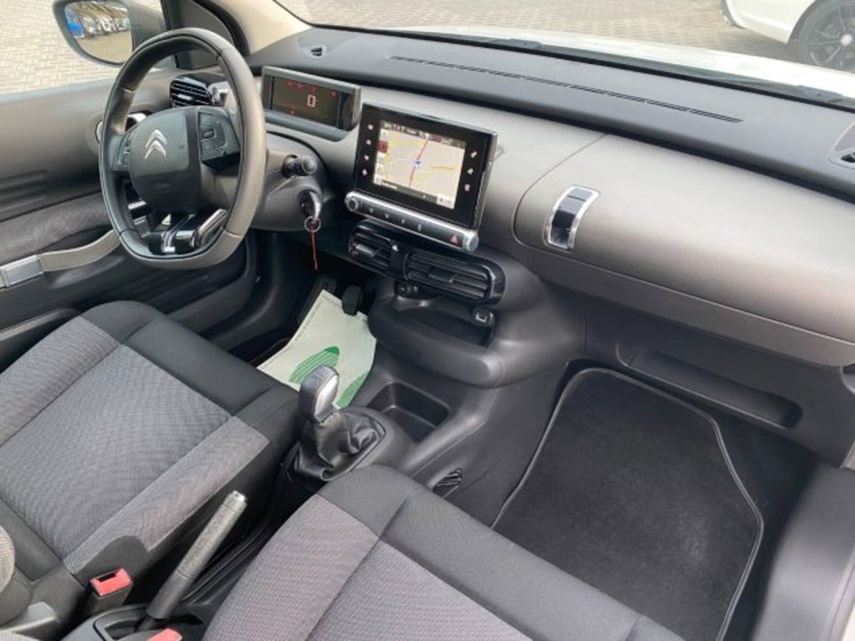 Citroen C4 Cactus PureTech 82 Shine (9)