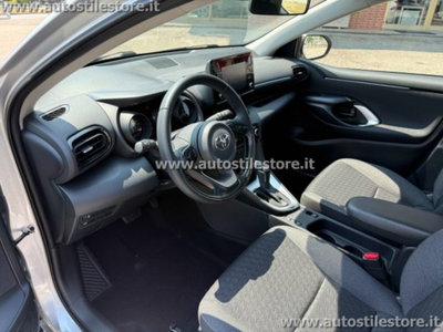 Toyota Yaris 1.5 Hybrid 5 porte Trend (11)