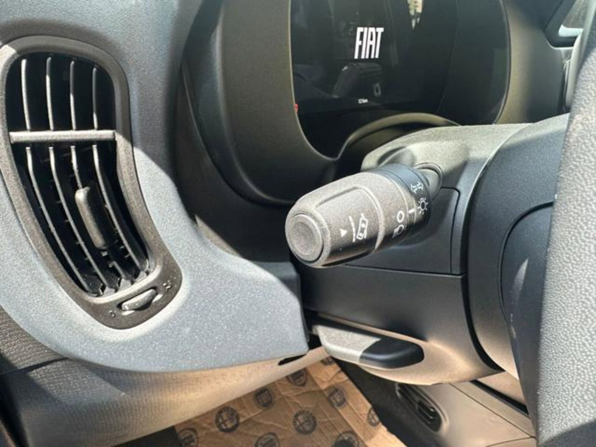 Fiat Panda 1.0 firefly hybrid s&s 70cv 5p.ti (12)