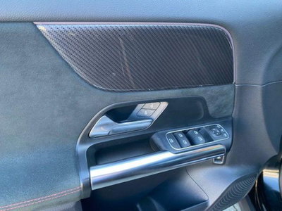 Mercedes-Benz GLA SUV 200 d Automatic Premium (11)