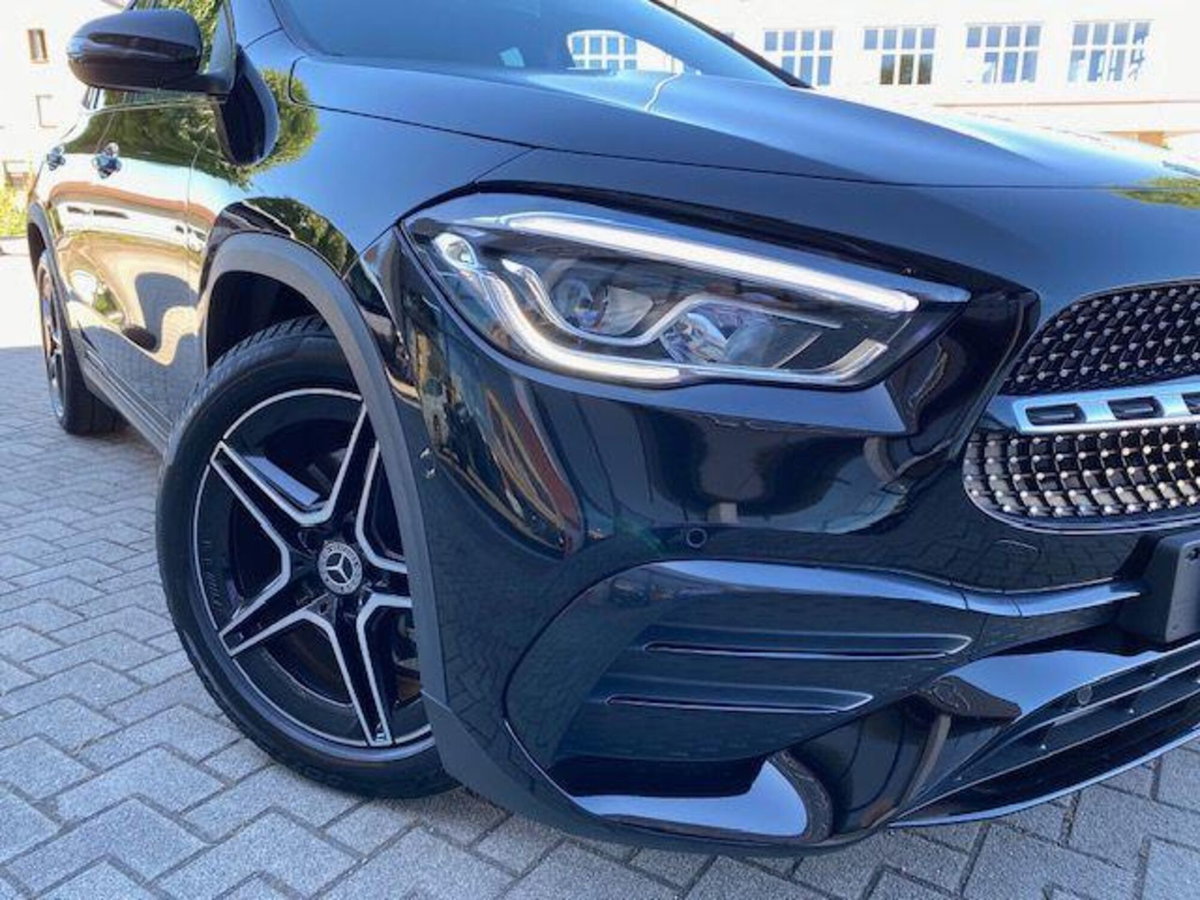 Mercedes-Benz GLA SUV 200 d Automatic Premium (19)