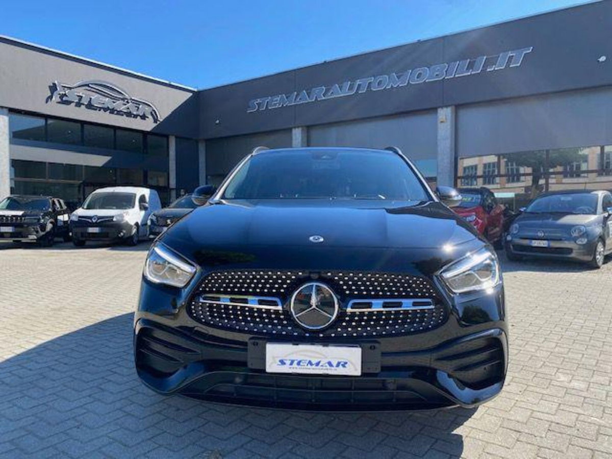 Mercedes-Benz GLA SUV 200 d Automatic Premium (7)