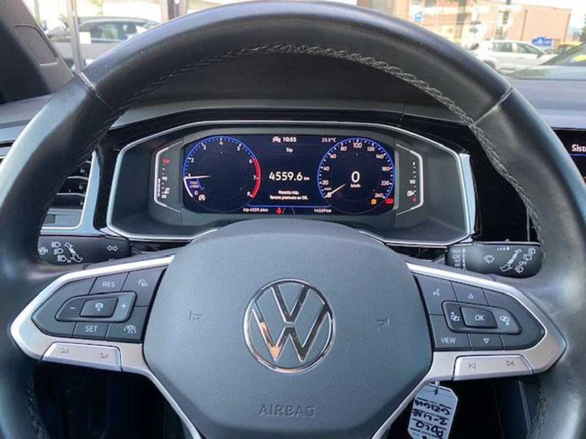 Volkswagen Polo 1.0 tsi R-Line 95cv (10)