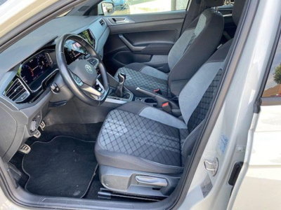 Volkswagen Polo 1.0 tsi R-Line 95cv (11)