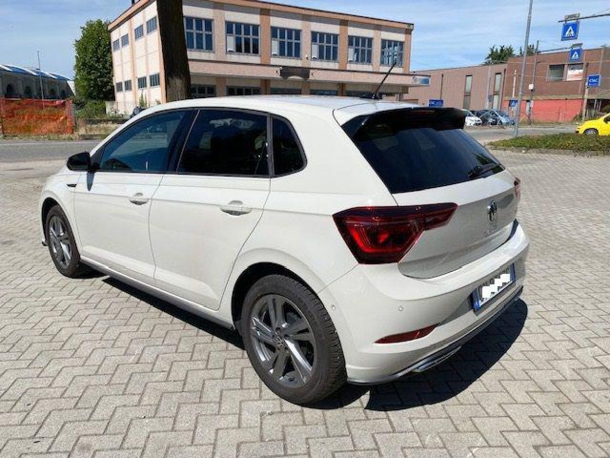 Volkswagen Polo 1.0 tsi R-Line 95cv (3)