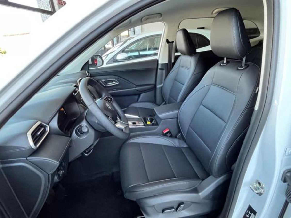 Mg ZS ZS 1.5 Luxury (10)