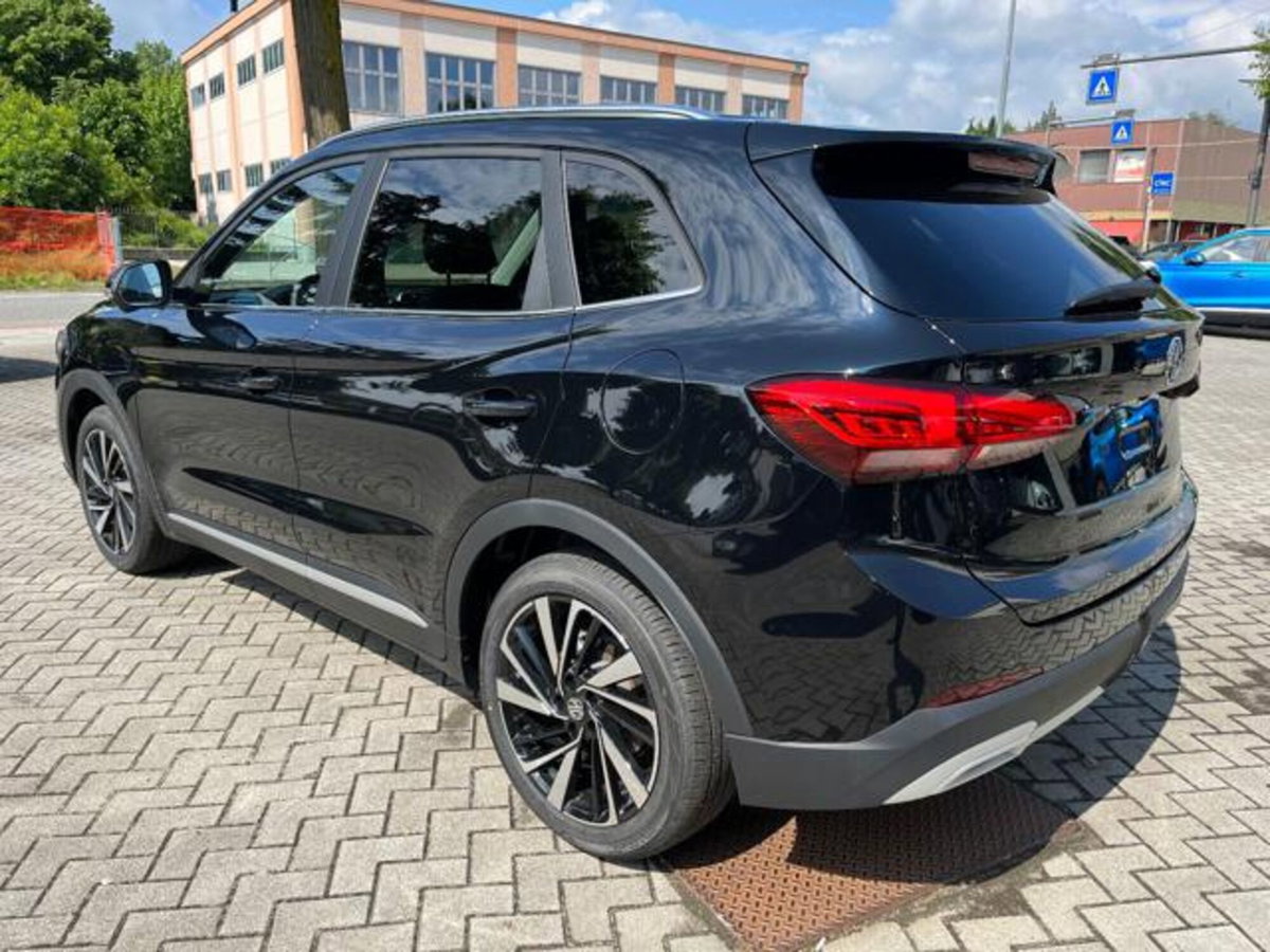 Mg ZS ZS 1.5 Luxury (6)