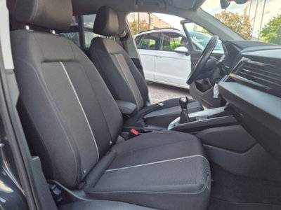 Audi A1 Sportback 30 TFSI S line edition (9)