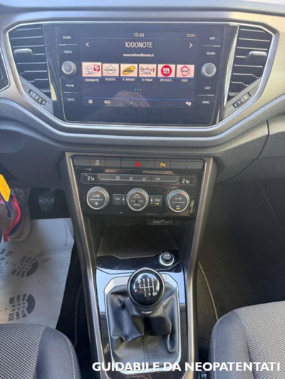 Volkswagen T-Roc 1.0 tsi Style 115cv (15)