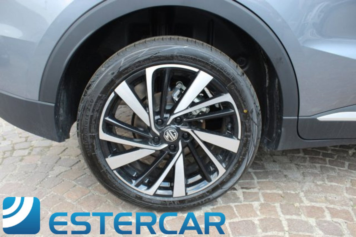 Mg ZS ZS 1.5 Luxury (11)