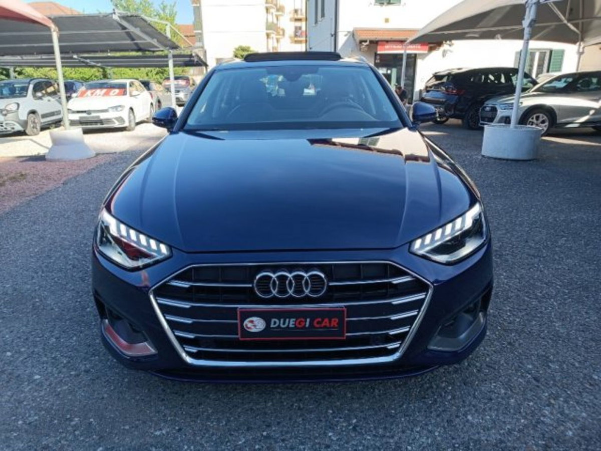 Audi A4 Avant 40 TDI quattro S tronic Business Advanced (2)