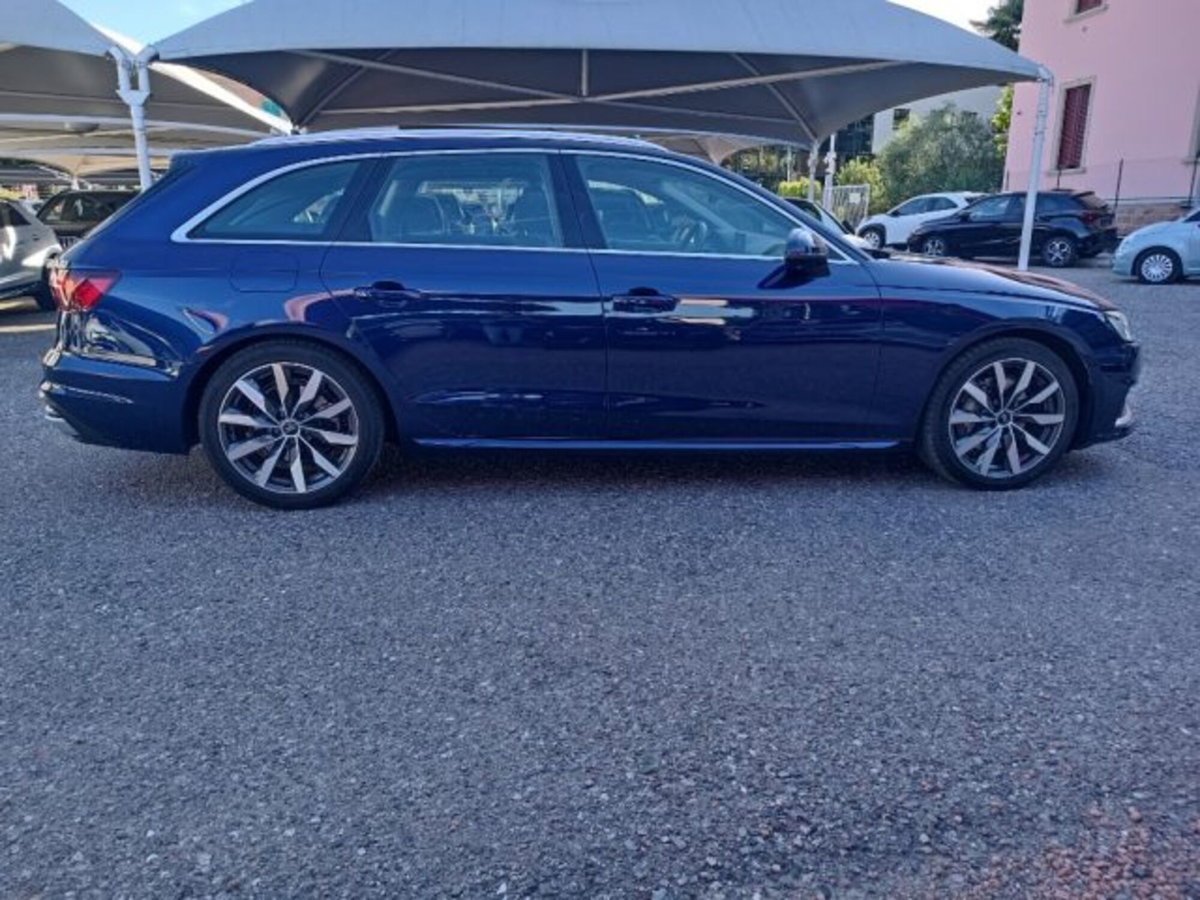 Audi A4 Avant 40 TDI quattro S tronic Business Advanced (8)
