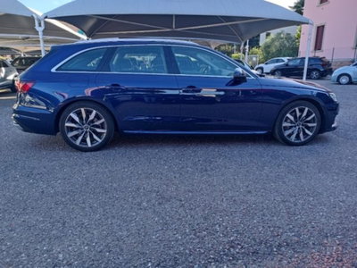 Audi A4 Avant 40 TDI quattro S tronic Business Advanced (8)