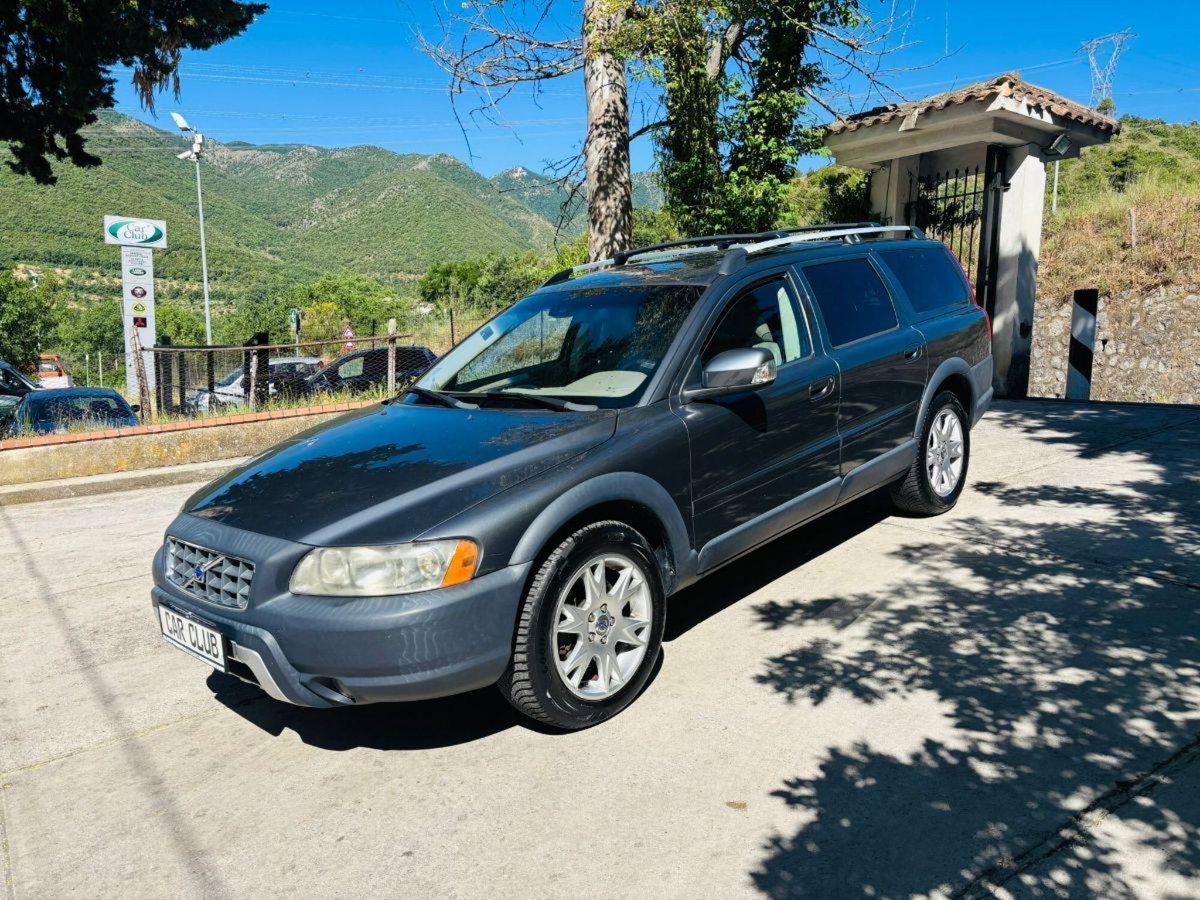 Volvo V70 2.4 D5 AWD Momentum