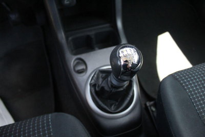 Suzuki Swift 1.3 DDiS 3p. GL (18)