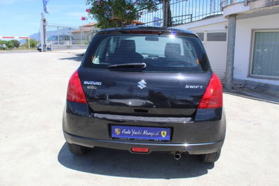 Suzuki Swift 1.3 DDiS 3p. GL (6)