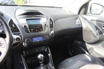 Hyundai ix35 1.7 CRDi 2WD Style (12)