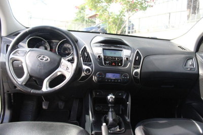 Hyundai ix35 1.7 CRDi 2WD Style (18)