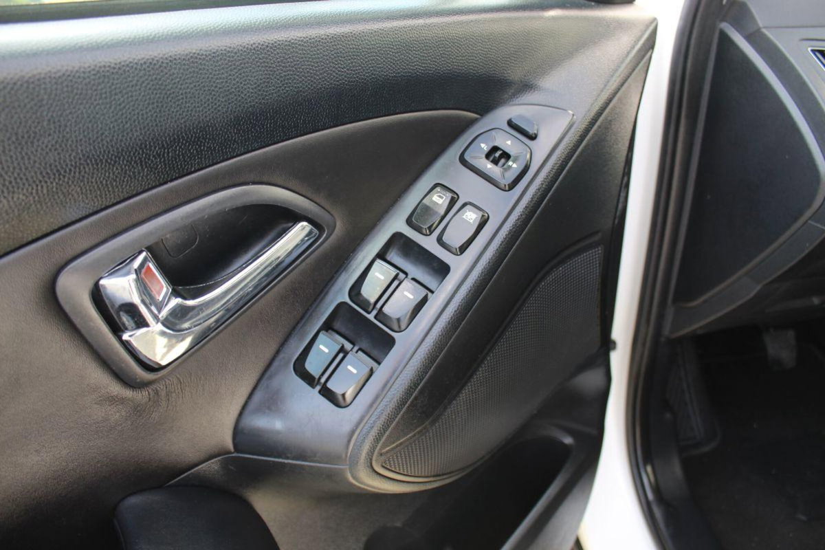 Hyundai ix35 1.7 CRDi 2WD Style (8)