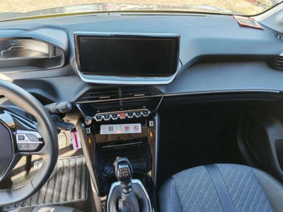 Peugeot 208 1.2 puretech Allure s&s 100cv (9)