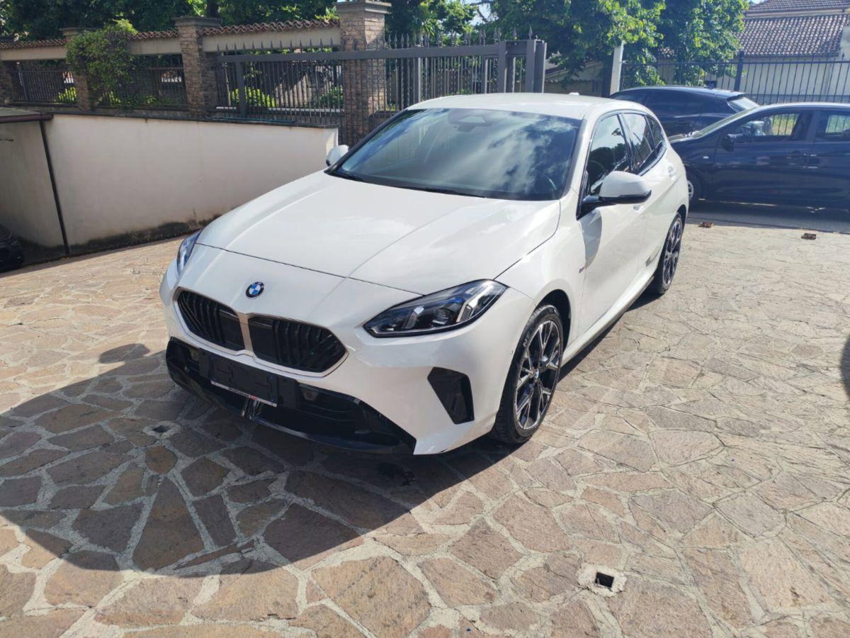 BMW Serie 1 120d 48V MSport Design auto
