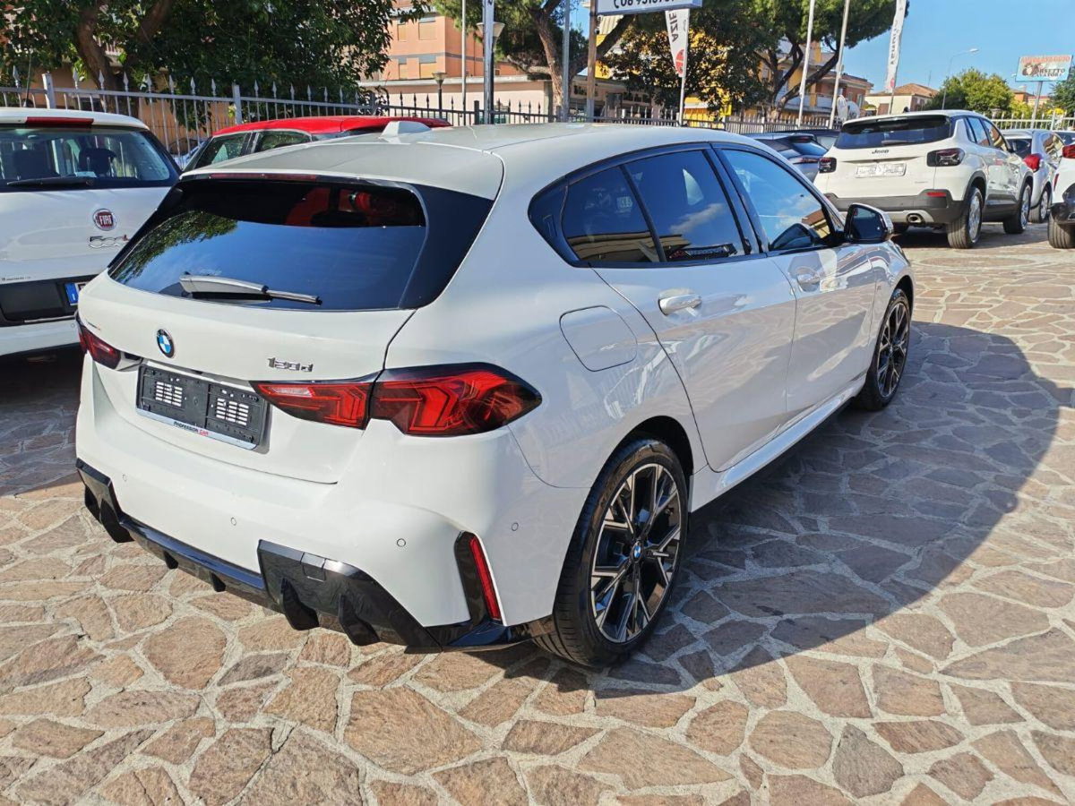 BMW Serie 1 120d 48V MSport Design auto (6)